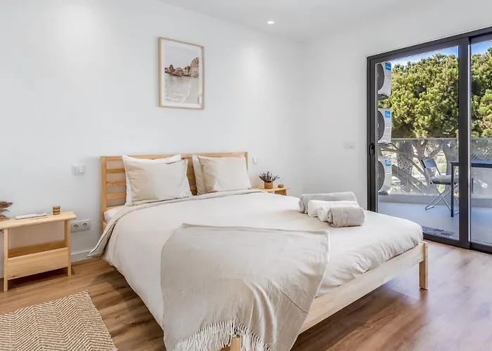 Dream W/pool & Balcony By Lovelystay Albufeira
